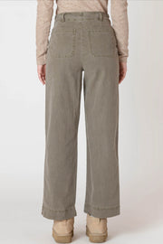 straight leg pant