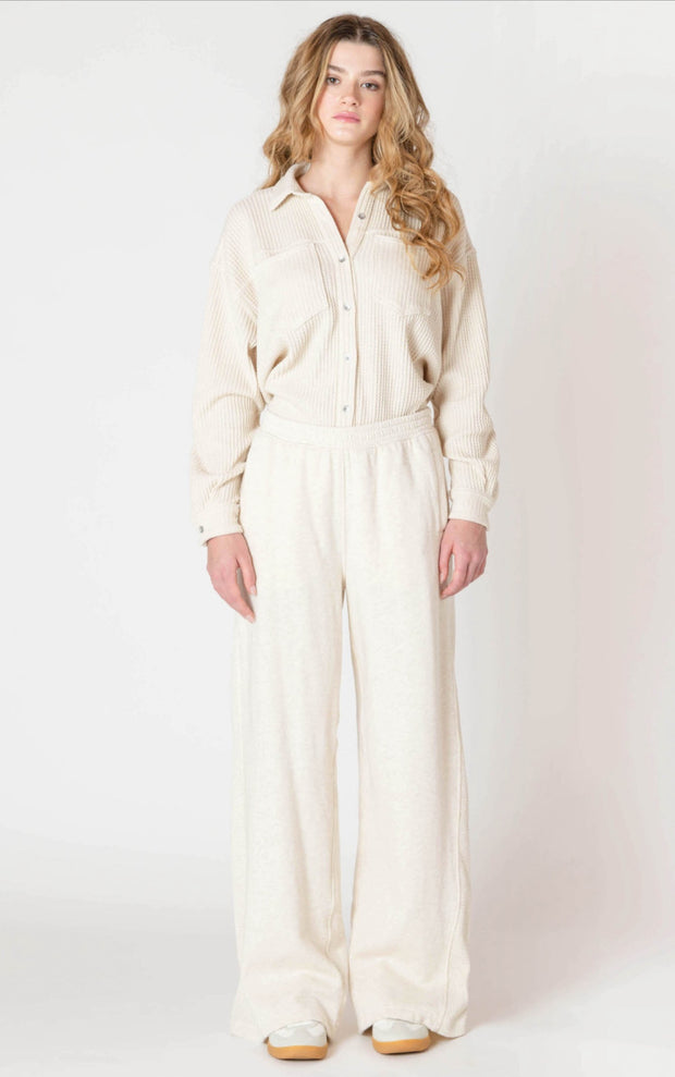 wide leg jogger