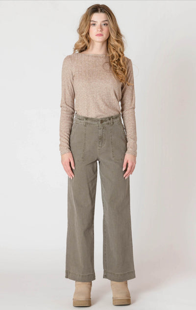 straight leg pant