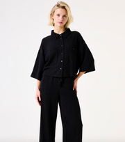 Short sleeve blouse