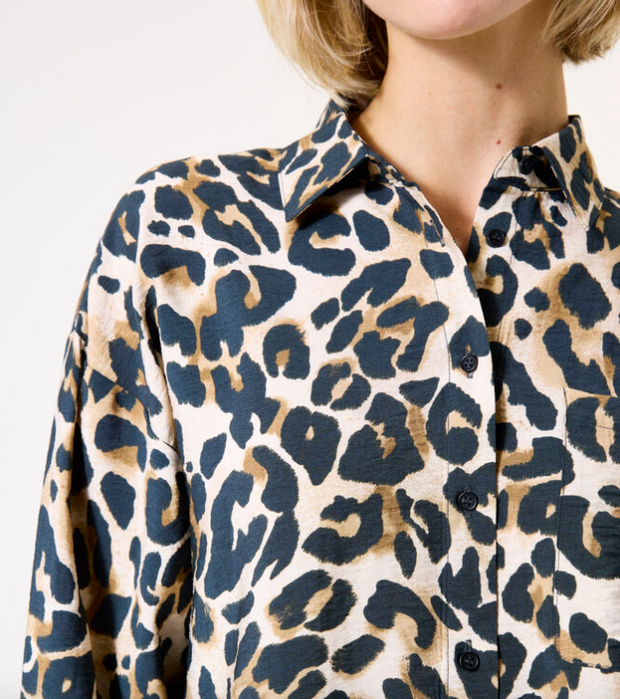 Long sleeve blouse
