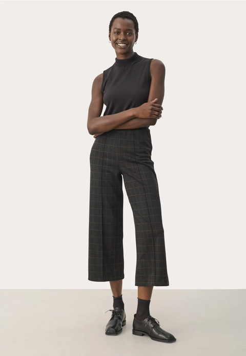 llisanPW crop trouser