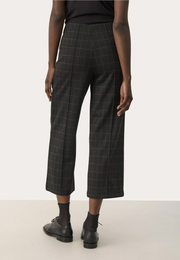 llisanPW crop trouser