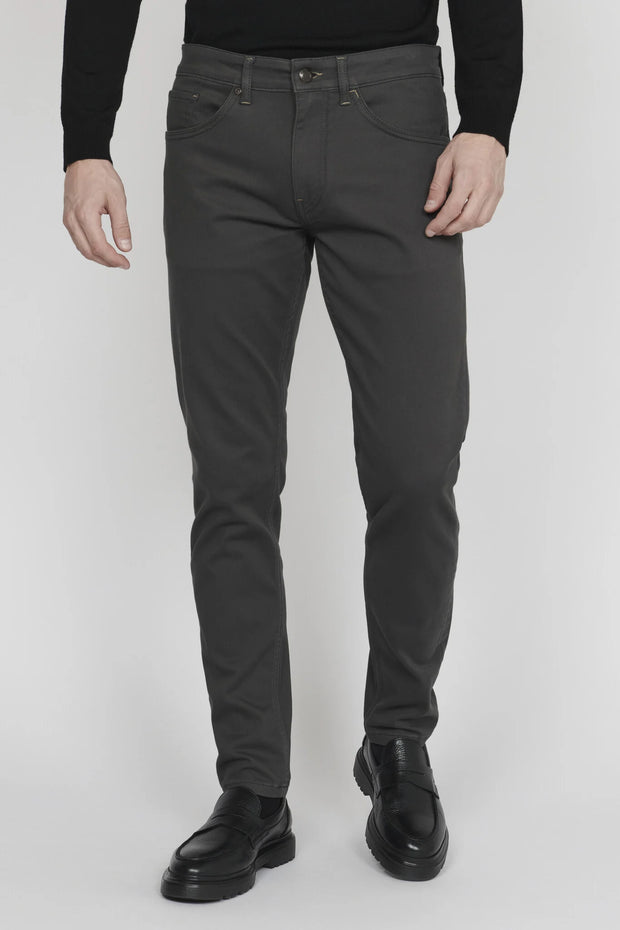 MApete Pant