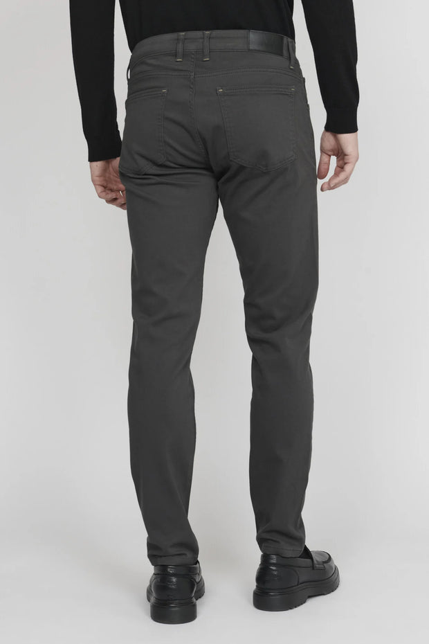 MApete Pant