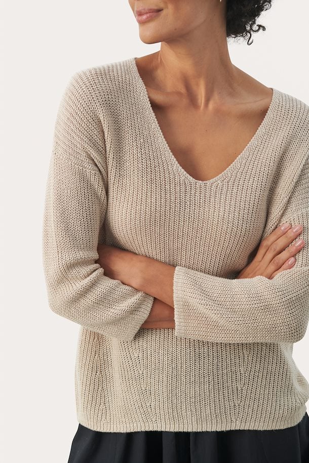 Etrona Sweater