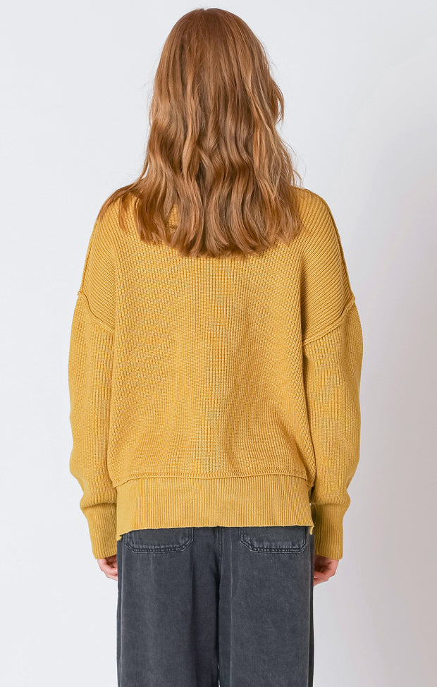 Mockneck sweater