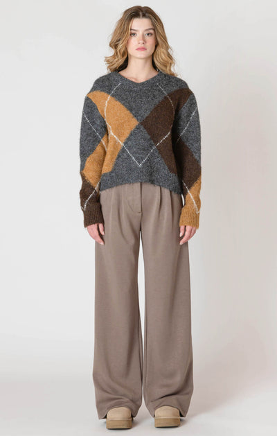 V-neck patterned sweater