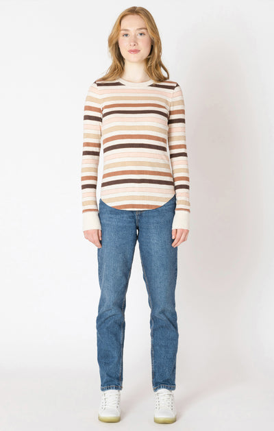 Ribbed neckline tee