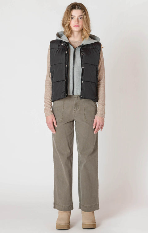 Short puffer vest