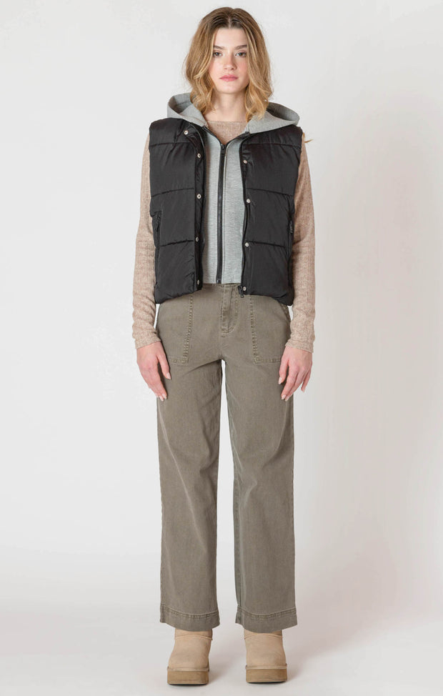 Short puffer vest