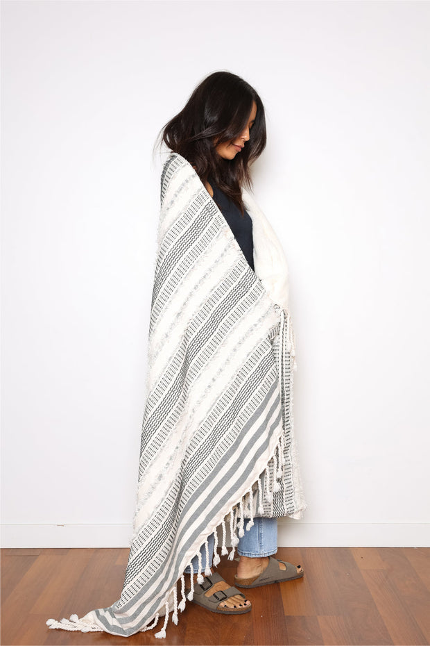 The Ophelia throw